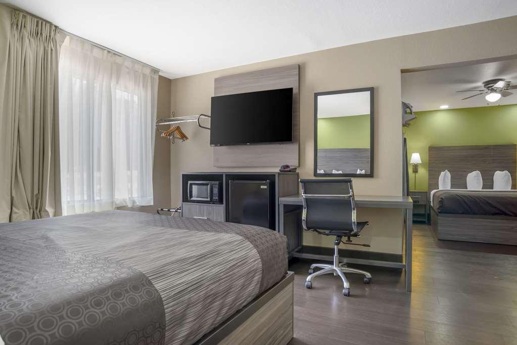 Rodeway Inn Tuscaloosa near University Zimmer foto